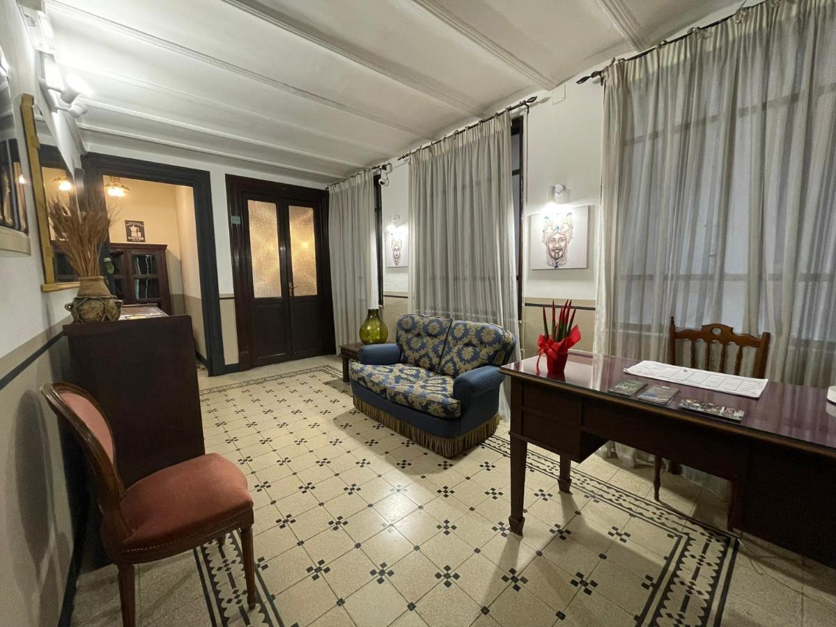Teatro Del Sole Cavour Hotell Palermo Exteriör bild